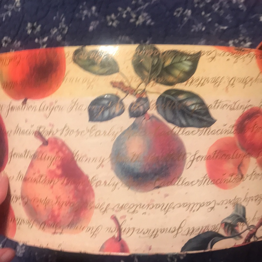 Box Apple Themed Storage Box - Picture 6 of 16